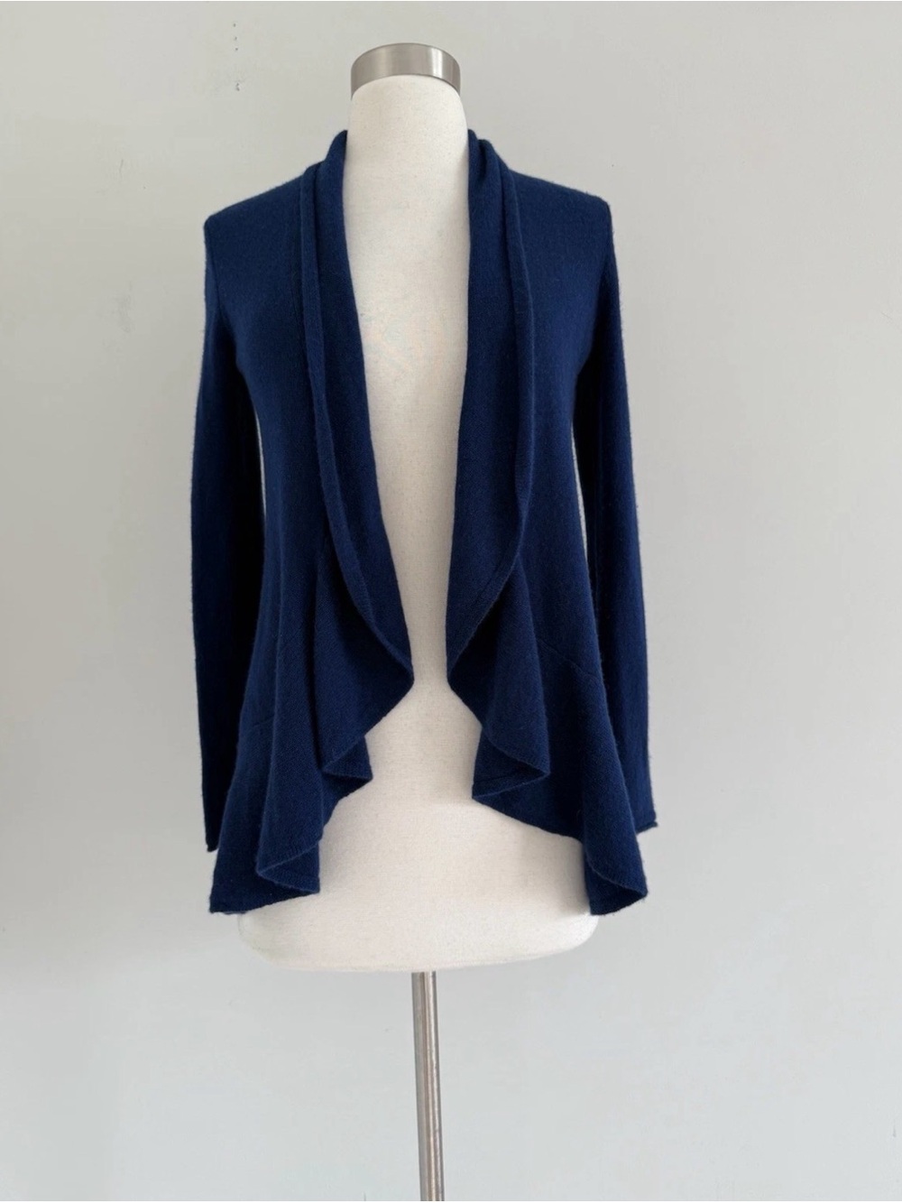 Lilly Pulitzer Marette 100% Cashmere Cardigan True Navy Size M
